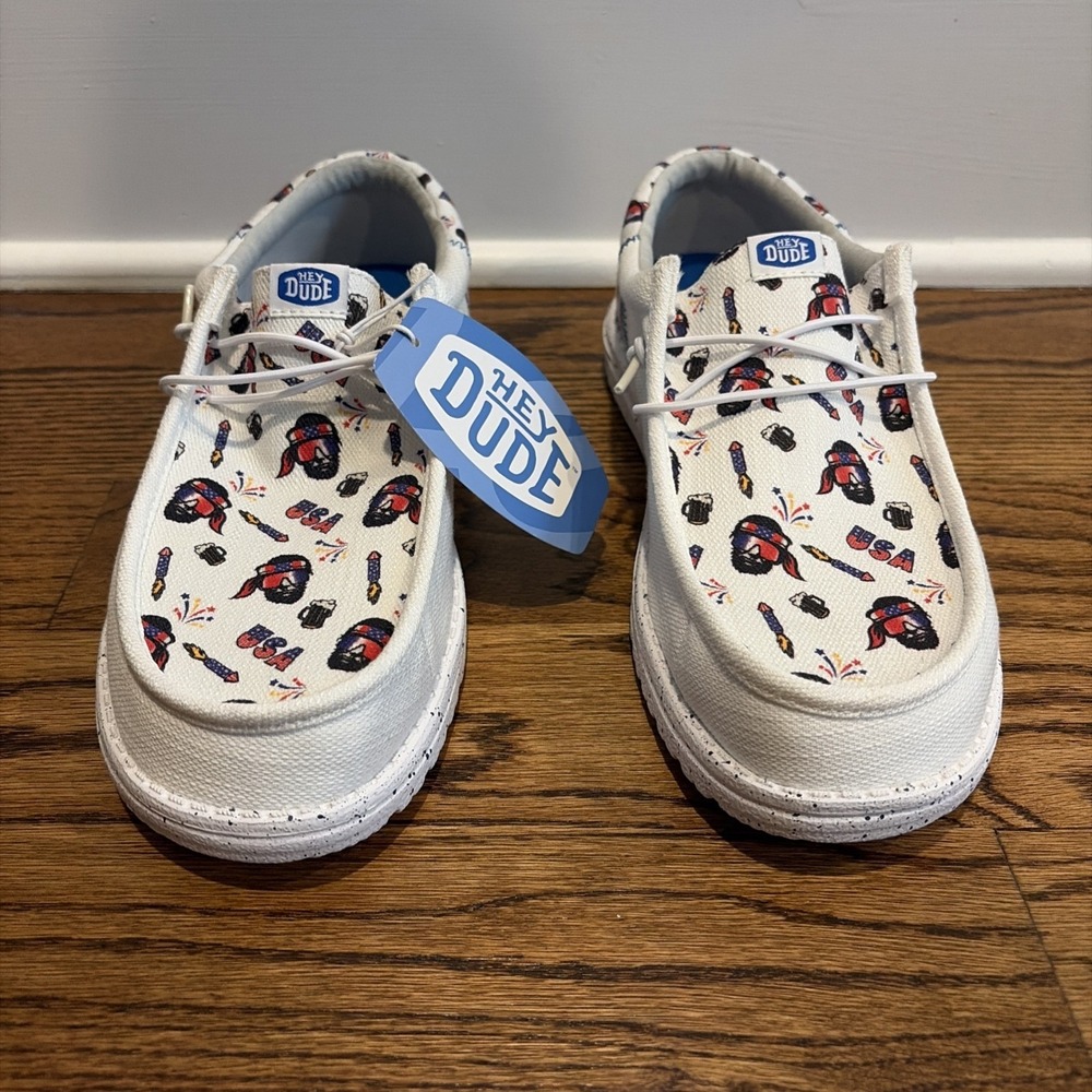 Hey Dude Wally Funk Americana Party Slip On White Comfort Shoes Men's Size 11 - Picture 2 of 8